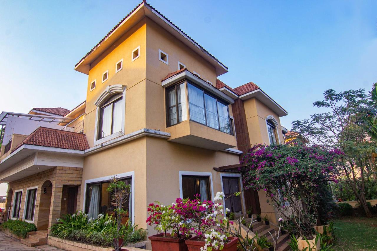 Della Resorts Лонавала Экстерьер фото